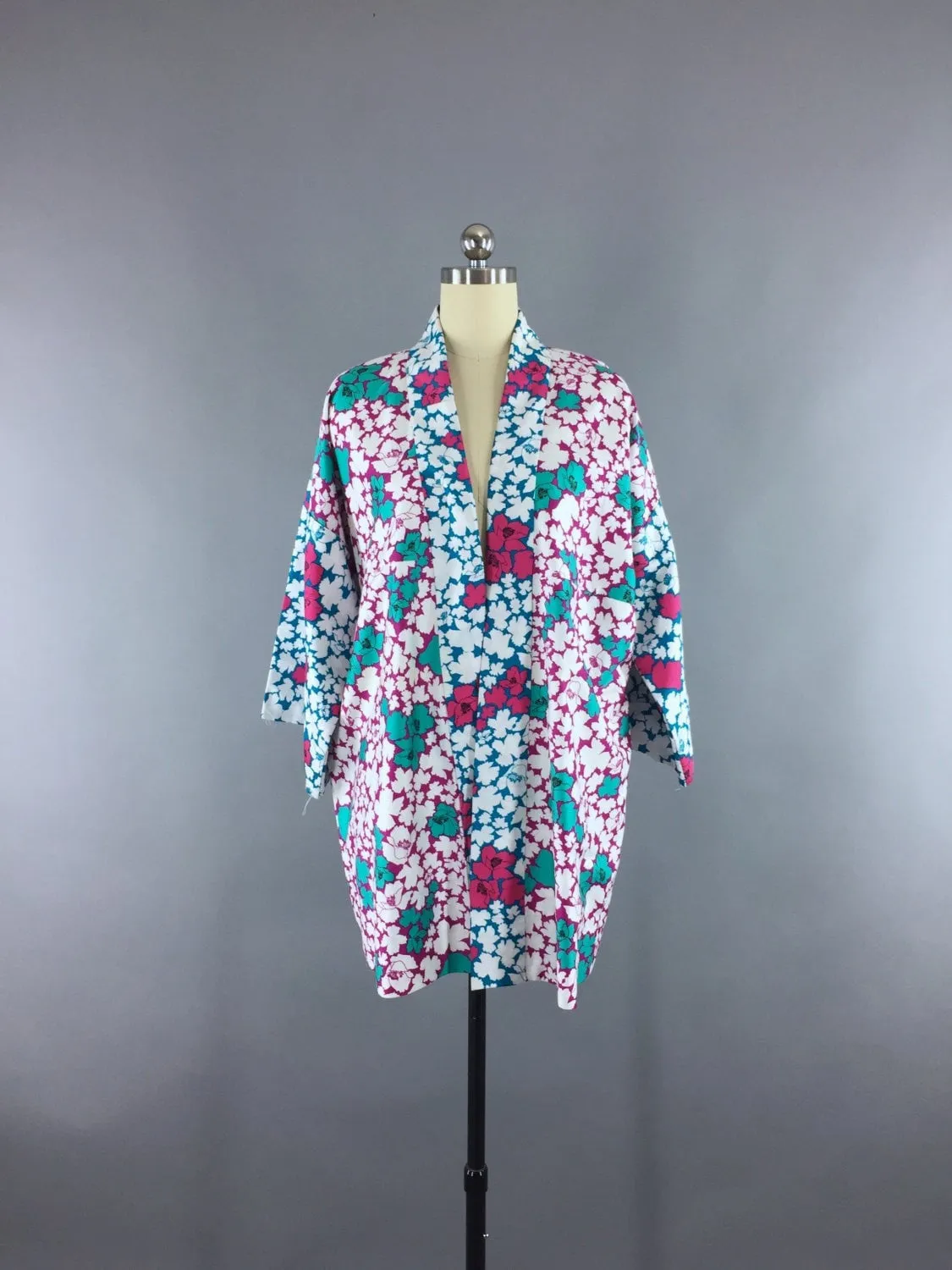 Vintage 1980s Happi Coat Kimono Cardigan / White Floral Cotton Sateen