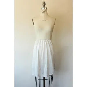 Vintage 1980s Warners White Nylon Half Slip